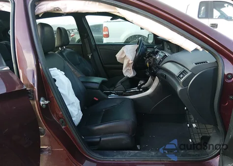 2017 Honda Accord Sport Se z USA, uszkodzony, nr VIN 1HGCR2F11HA156781